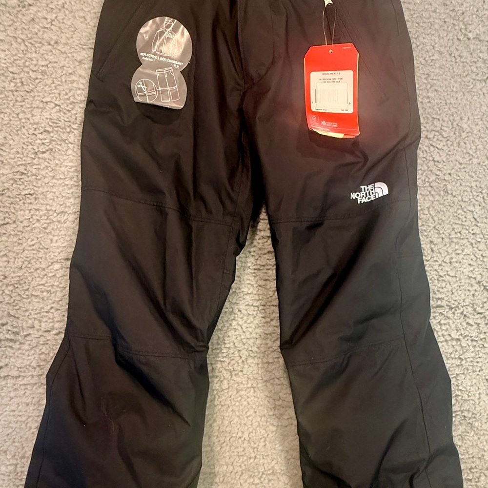 The North Face B Freedom Insulated Black Snow Pants